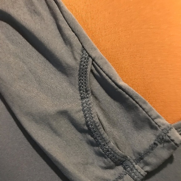 🎁 NWT 90 Degree Running Top - Picture 4 of 5